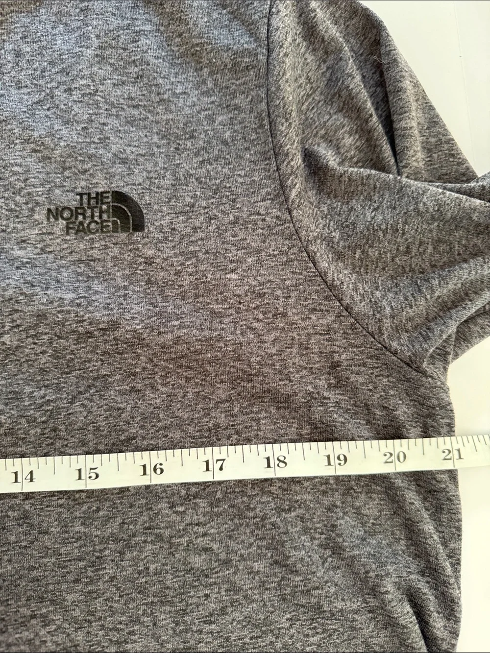 The North Face VaporWick Base Layer Long Sleeve Men's Small
